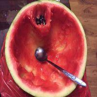 勺子吃瓜头像男,趣味横生的校园生活剪影