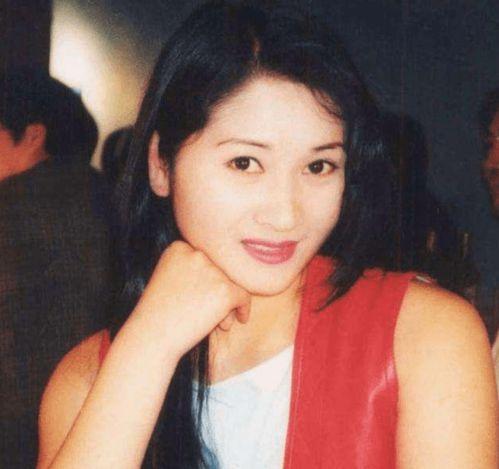 吃瓜女星和导演,一场娱乐圈的激情碰撞