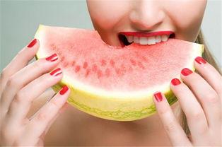 吃瓜不发声,静观其变