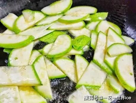 入伏吃角瓜,角瓜美食助您清凉度夏