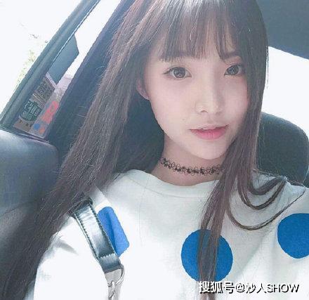 找前女友吃瓜,一场吃瓜盛宴背后的情感纠葛